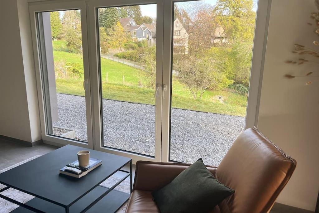 The Forest Retreat- Luxurioese Ferienwohnung Mit Privater Sauna Wermelskirchen Eksteriør billede